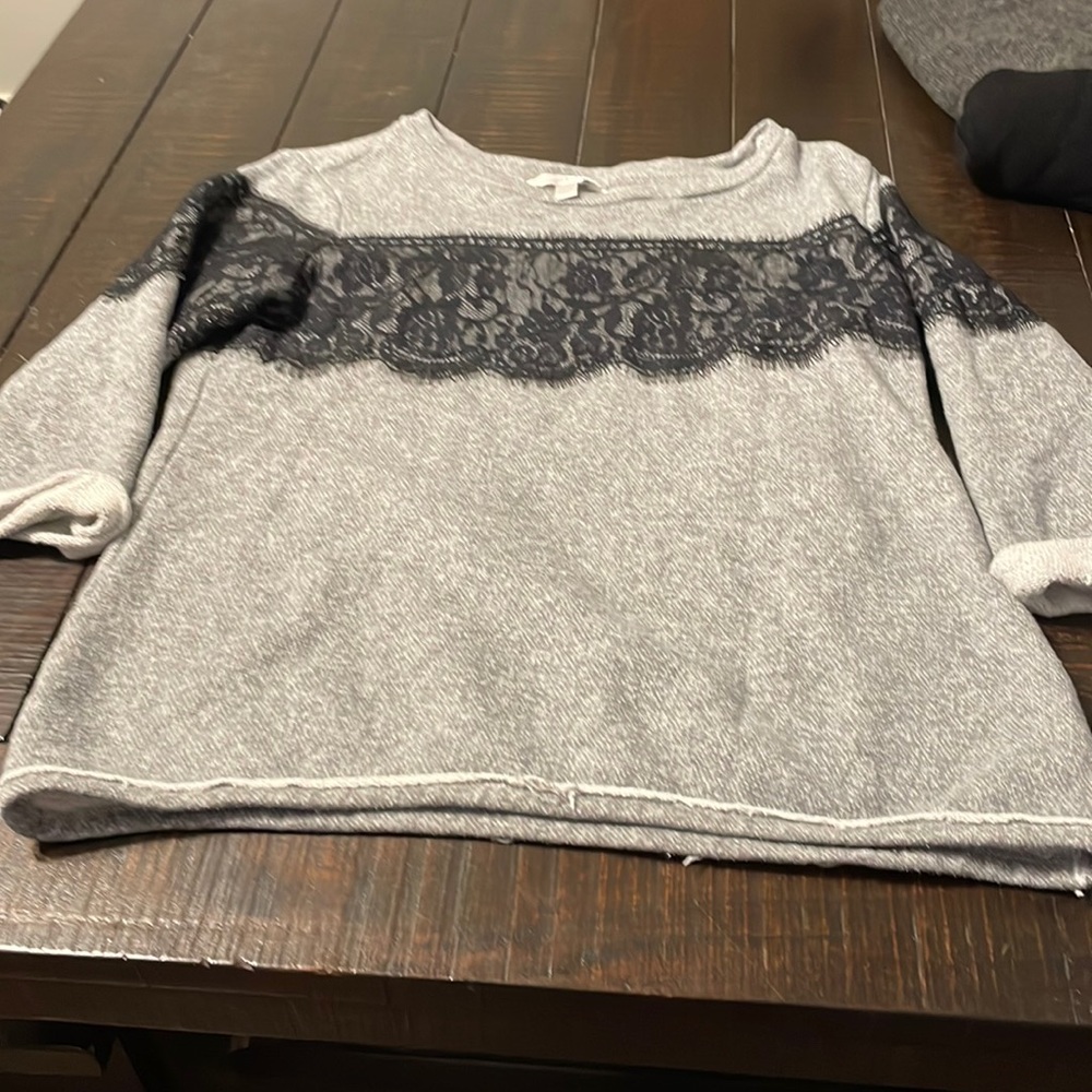 Lace crew neck shirt